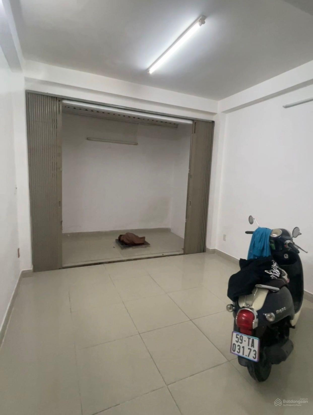 Cho thuê Mặt Bằng MTĐ  Yersin, P.Cầu Ông Lãnh, Quận 1